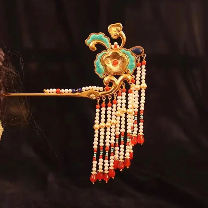 

Gold Plated Copper Tang Dynasty Hairpin Wu Zhou Mural Reproduction Antique Tassel Step Shake Hair Accessory for Hanfu Jewelry