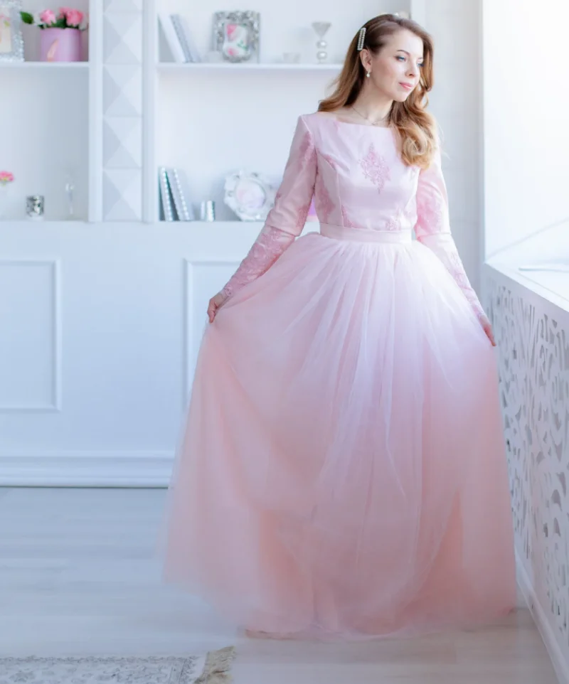 New Pink A-Line Mother and Daughter Matching Gowns Lace Tulle Baby Gowns Full Sleeve Birthday Mom and Kid Dresses Photoshoot