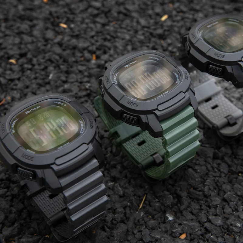 ใหม่แฟชั่นผู้ชายกีฬานาฬิกาหรูหรากันน้ํากลางแจ้ง Chronograph Luminous นาฬิกาข้อมือ Electronics นาฬิกาดิจิตอลสําหรับ Man