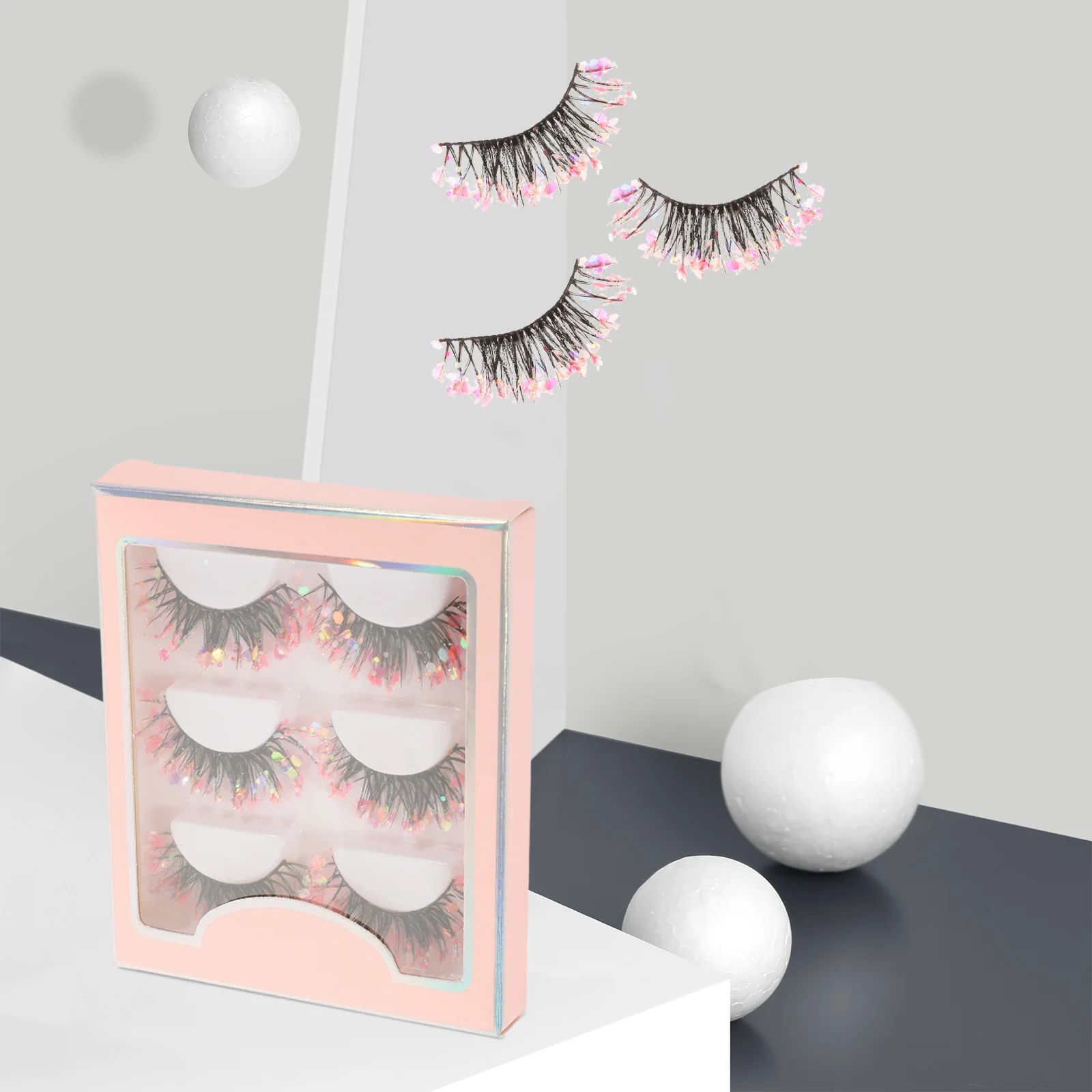 3Pairs Night Glow Fake Eyelashes Glitter Light Comfortable False Lash Extensions for Wedding Birthday Makeup Accessories