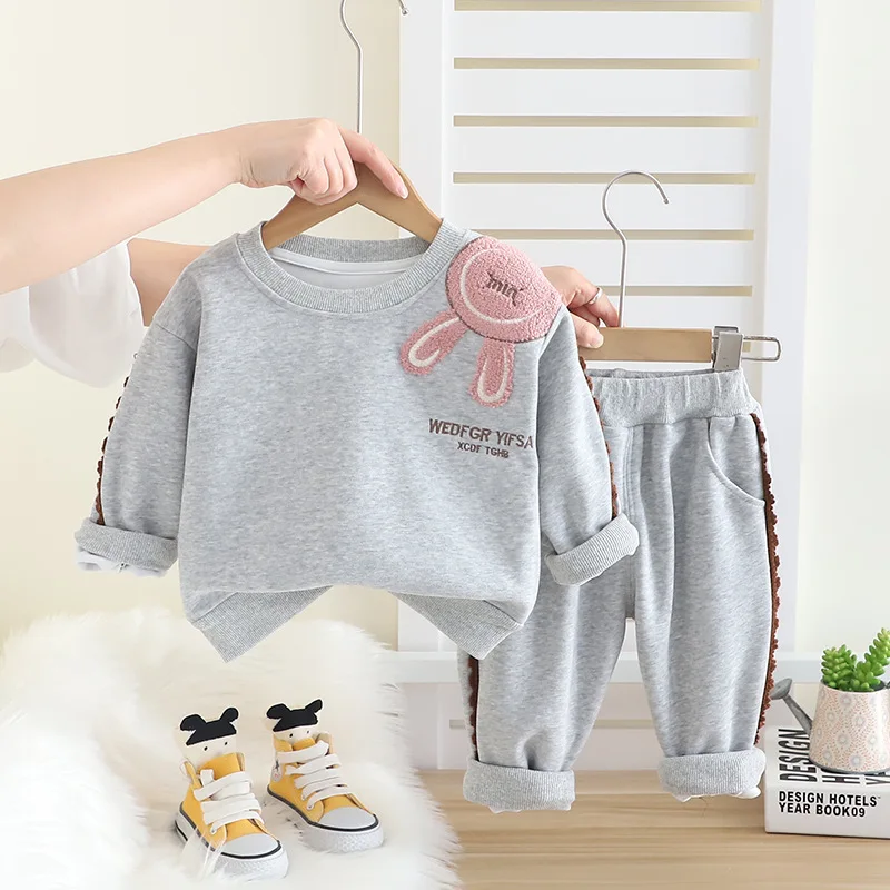Girls 2Pcs Tracksuit Towel Embroidery Bunny Letter Print Crew Neck Sweatshirt Side Stripe Cuffed Jogger Pants Kids Casual Set