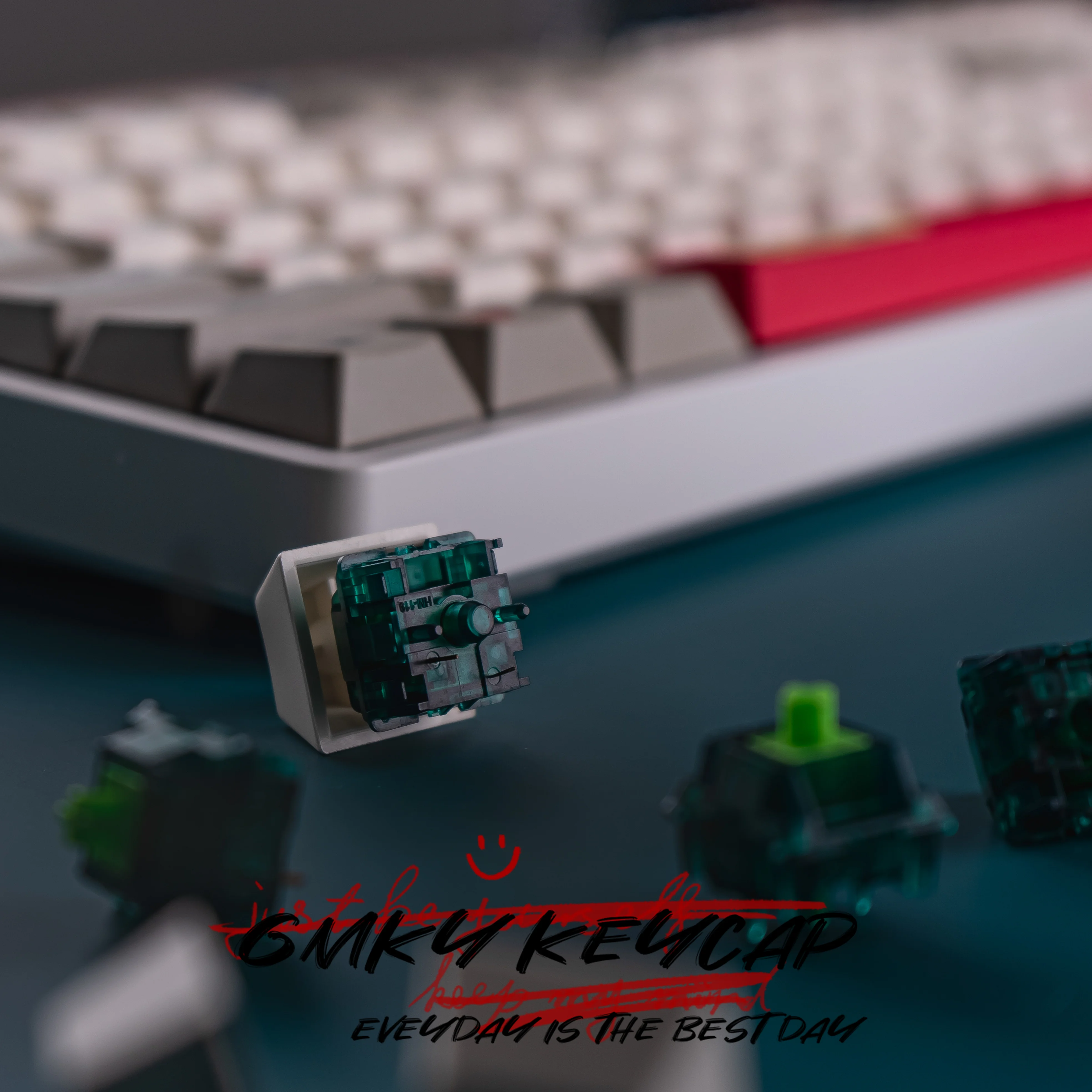 Imagem -05 - G-mky Pixel Clássico Vermelho & Branco Máquina Pbt Dye-sublimado Cereja Perfil Keycap para mx Switch Teclado Mecânico Keycap