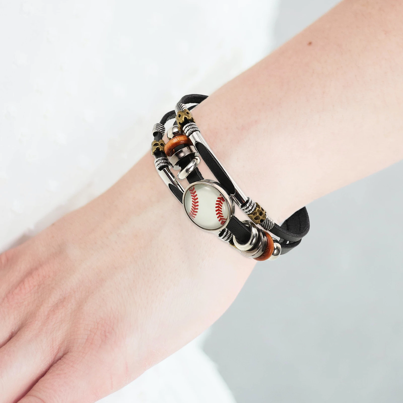 남성 여성을위한 빈티지 스타일 스포츠 팔찌 모조 복고풍 손목 보석 펑크 체인 매일 착용 멋진 손목 장식