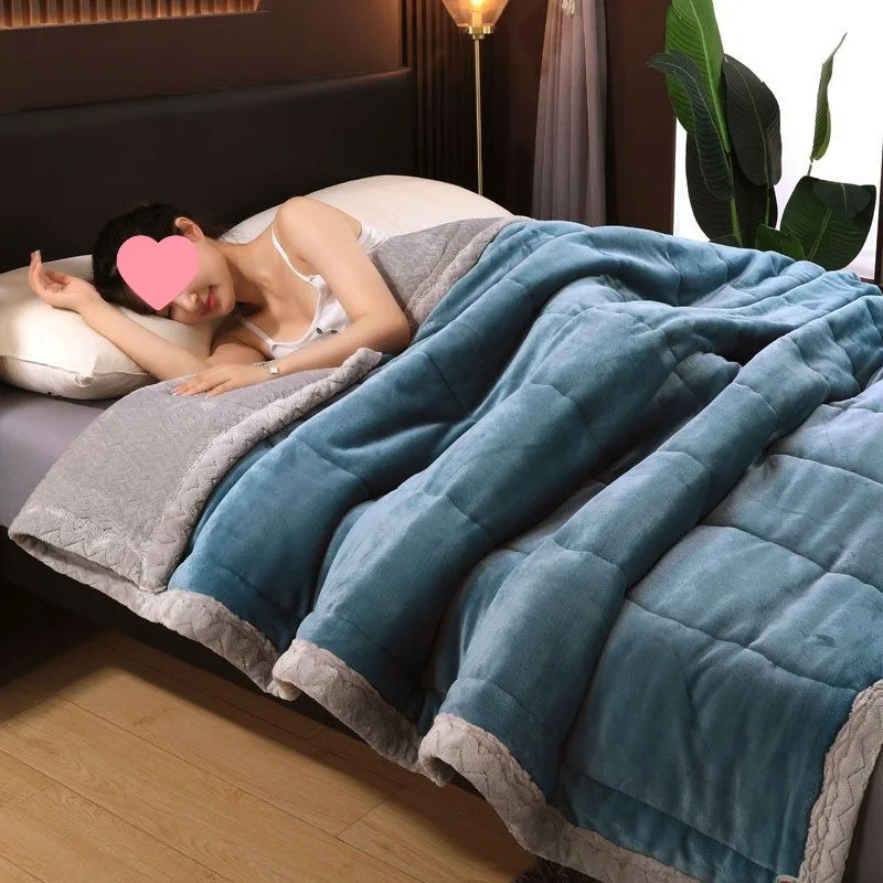 

Three layers, blanket, thickened, winter, flannel, coral, quilt.