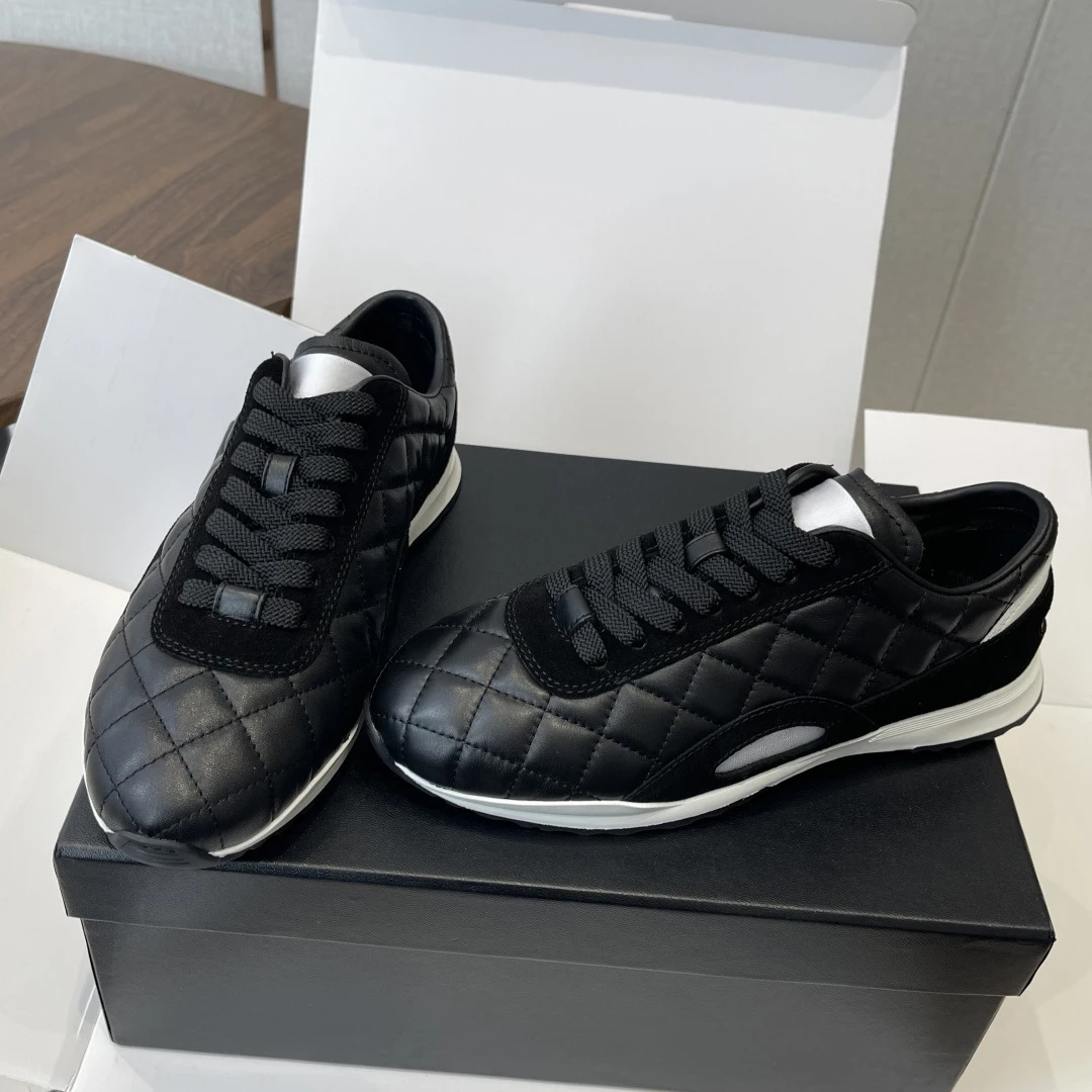 

Лидер продаж, новые женские клетчатые кроссовки, повседневная обувь из смеси кожи и замши, теннисные туфли на плоской подошве из овчины, размер 35-40