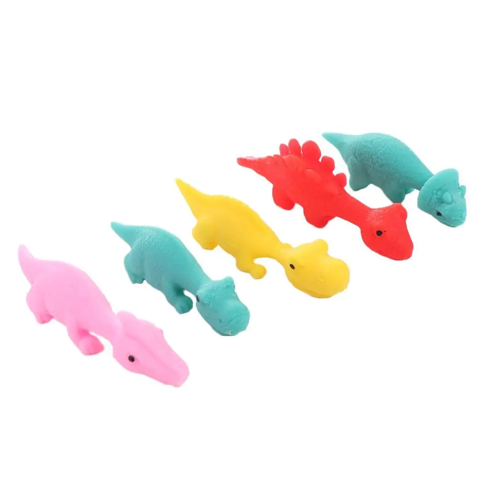 Divertimento ingannevole lancio dinosauro giocattolo elastico giocattolo TPR espulsione delle dita dinosauro appiccicoso divertente uccelli con dita volanti giocattoli per bambini