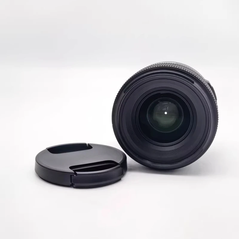 95% nuevo genuino para Tamron SP 35mm F1.8 Di VC USD (F012) lente