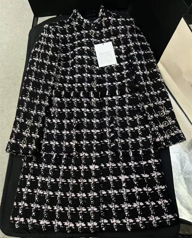 

Индивидуальный пошив: Европейская женская мода 2026, весенняя новинка – твидовое пальто с длинными рукавами, воротником-стойкой, в клетку, на одной пуговице