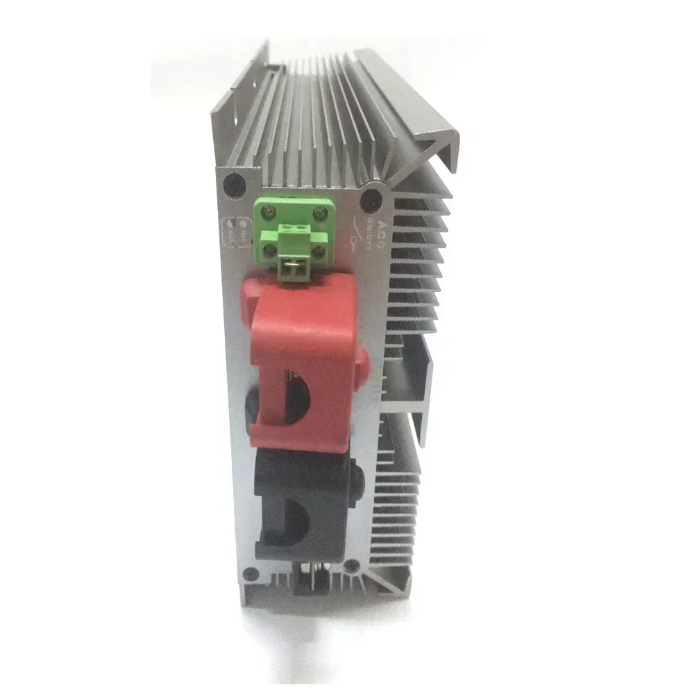 Imagem -02 - Carregador de Alta Potência para Bateria Lifepo4 12v a 14.6v 80a 10v a 16v