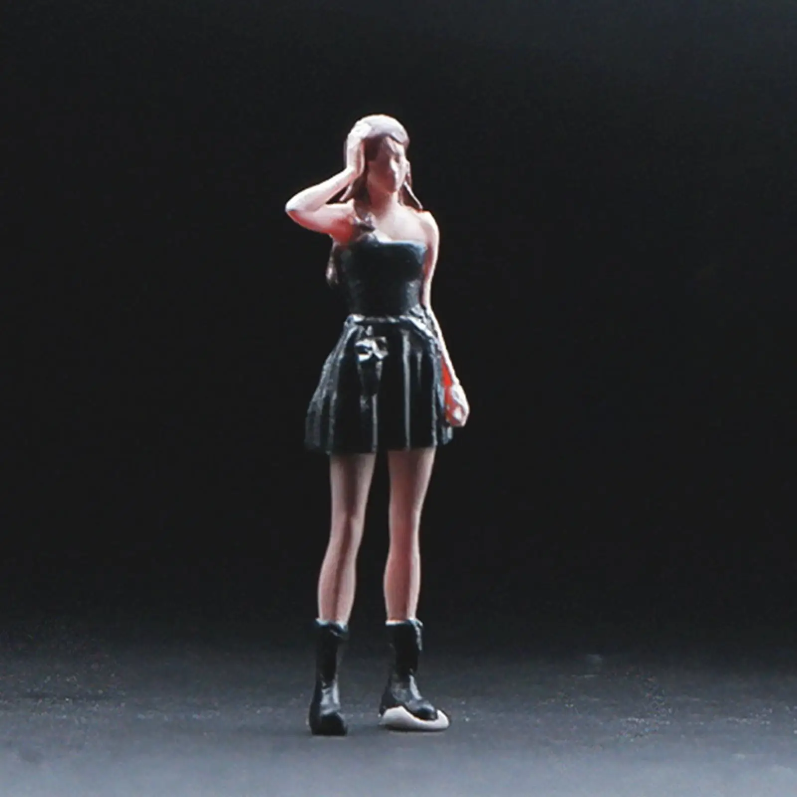 Figurina di ragazza 1:64 Modello di persone minuscole per scene e esposizioni creative