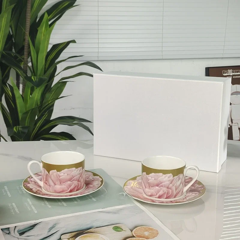 European-Style Coffee Cups And Plates Retro And Light Luxury Recommended For Couples And Best Friends To Pair And Give As Gifts