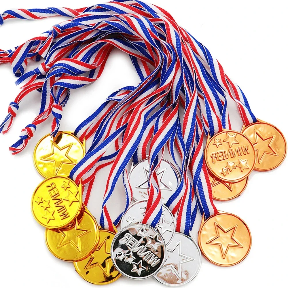 10PCS Children's Plastic Medal Tag Toy Electroplating Gold Five-pointed Star Games Medal Toy Party Gift Tag Reward Toys