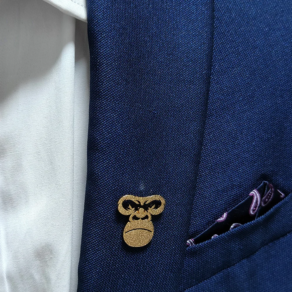

Stainless Steel Frost Tide Retro Chinese Zodiac Animal Cattle Brooch Badge Brooches for Man Suit Accessories Birthday Present