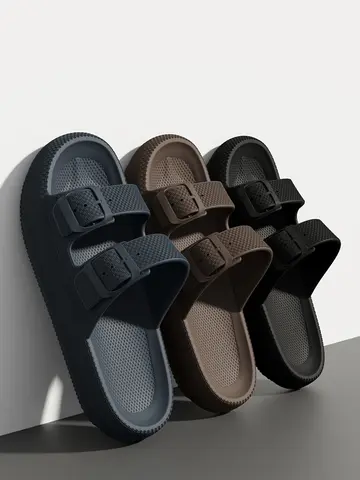 2025 Nuevas sandalias de suela gruesa de moda para actividades al aire libre para hombres: zapatillas de ducha antideslizantes para baño, zapatillas de casa ligeras y cómodas