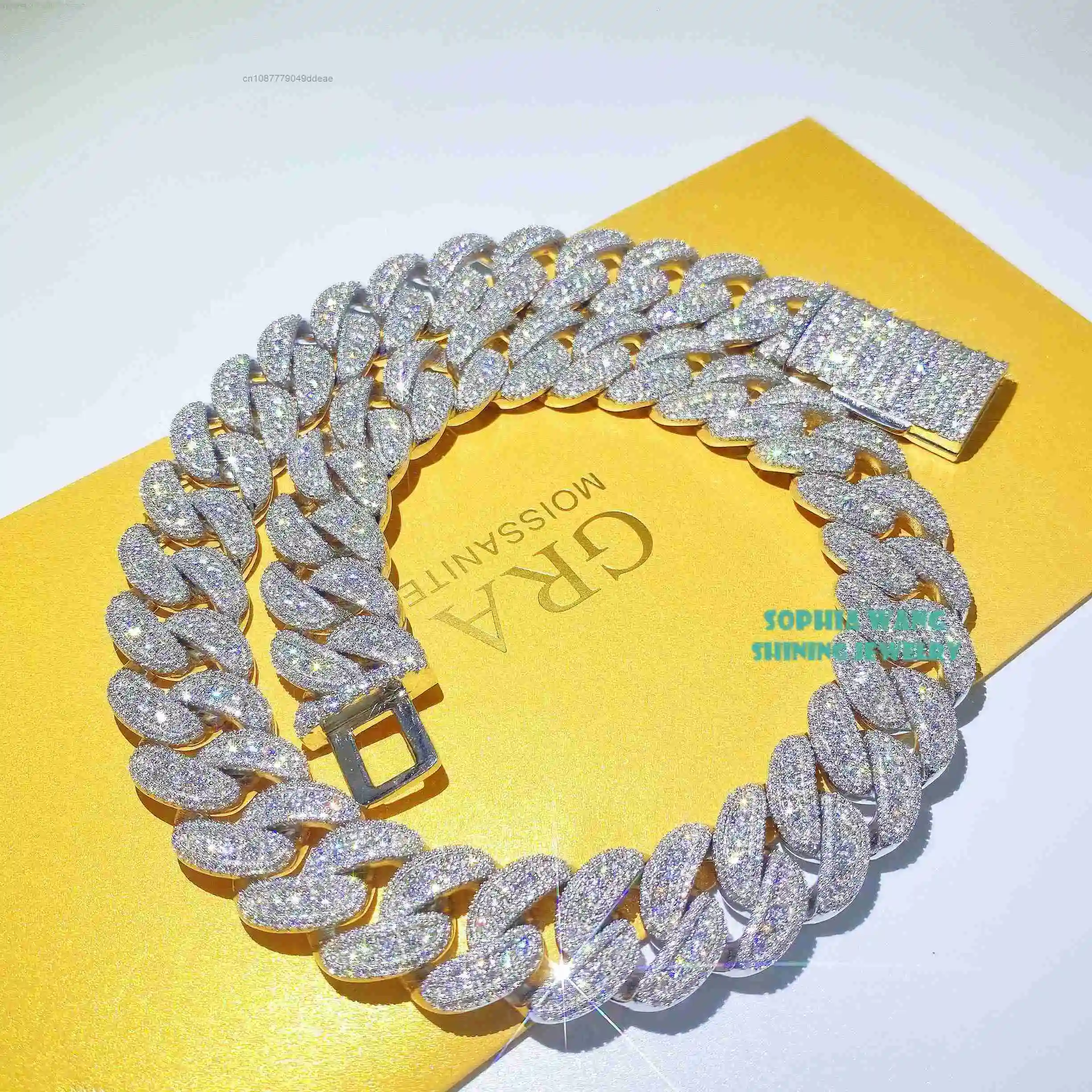 Wholesale Custom Hip Hop Jewelry Lab Diamond Moissanite 20mm Silver Cuban Link Chain.