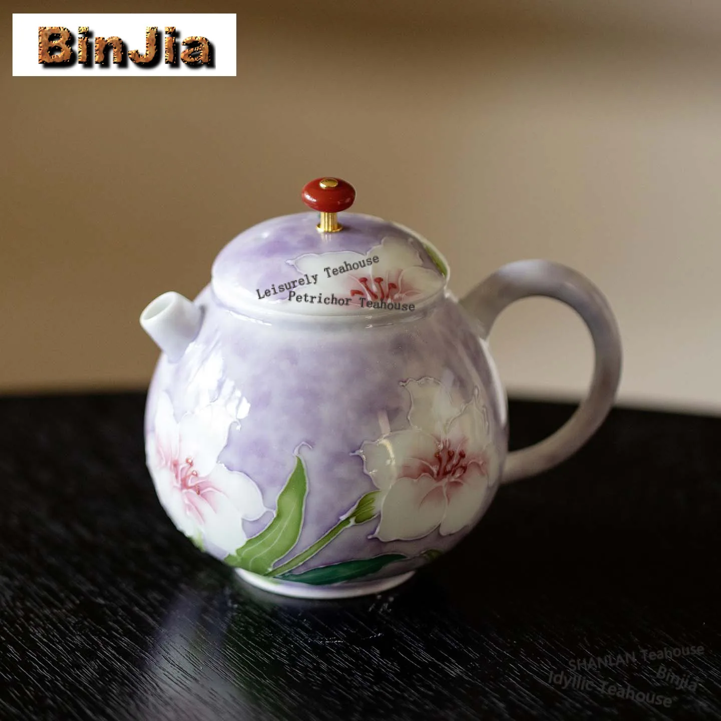 

100ml Hand-painted Lily Arita Porcelain Teapot Creative Tea Infuser Pot Tea Brewing Kettle with Filter Tea Services Ornaments