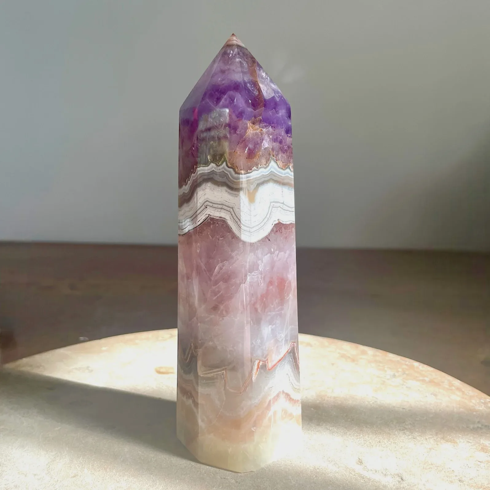 3.54-3.94in Amethyst Lace Agate Crystal Tower, Healing Quartz Column Handcrafted Semi Precious Stone, Unique Natural Vein Collectible Tabletop Ornament