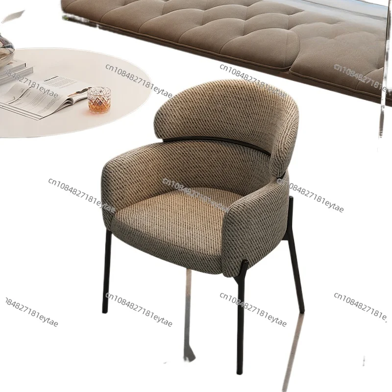 sedia-casual-minimalista-italiana-di-lusso-leggero-sedia-da-pranzo-retro-nordica-sedia-da-cucina-di-alta-gamma-con-schienale-arredamento-per-la-casa