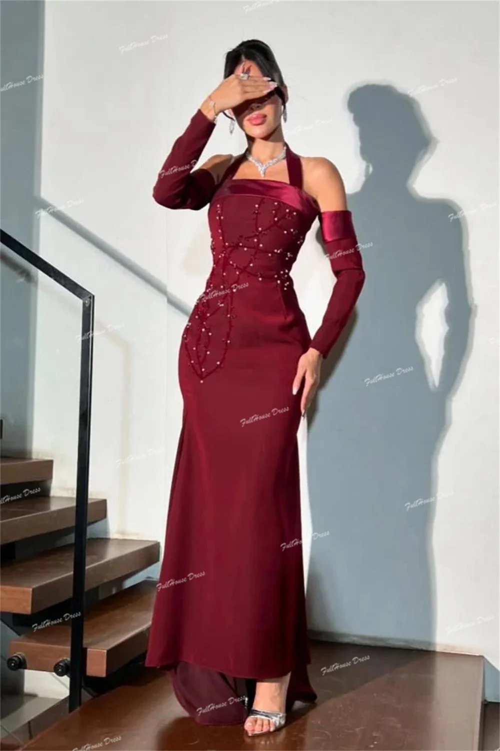 Custom Made 3/4 Sleeve Halter Sequins Lace Evening Dress Sexy Sheath Lace up Back Saudi Dress with Court فساتين سهرة