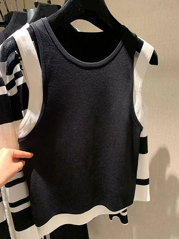 Slim Fit round Neck Sleeveless Top Women's Fashion Summer New Style Design Sensation Small Audience Trendy Vest Upper Body