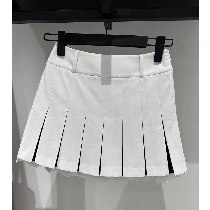 

2024 New Pleated Golf Skirt Black And White Tennis Golf Skirt Fashion Wordmark Anti-shine Short Skirt