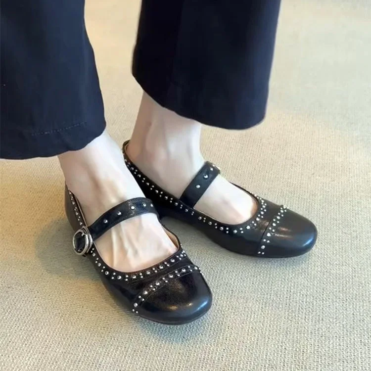 

French Gentle Style Shallow Mouth Rivet Mary Jane Round Toe Single Shoe Women's Versatile Flat Bottomed Flat Ribbon Balletshoes