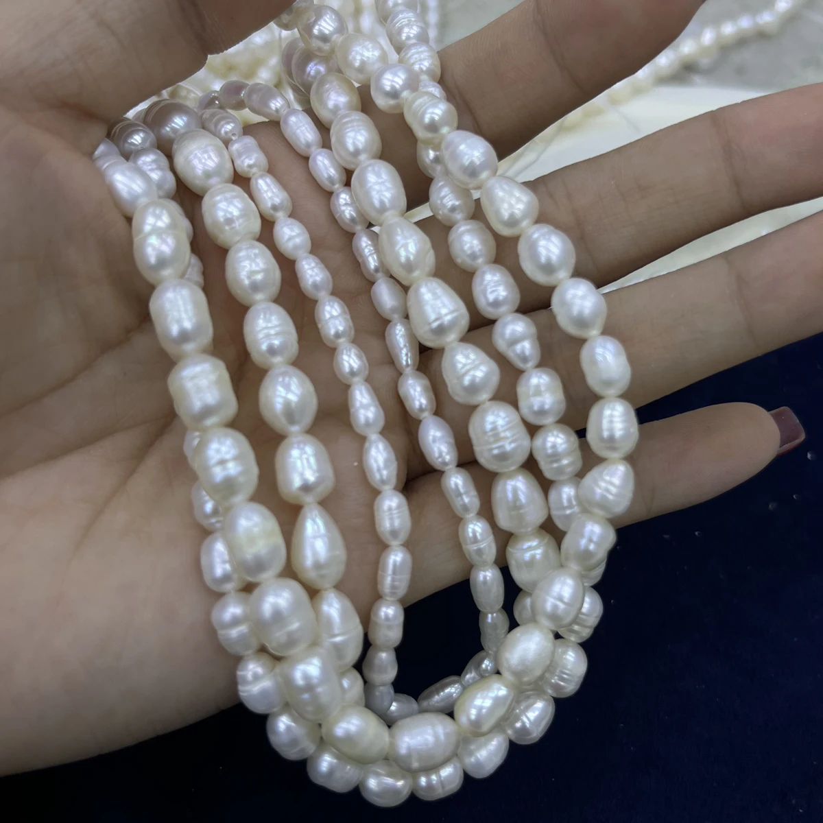 

Grade A Rice-Shaped White Natural Freshwater Pearl Semi-Finished Beads for Jewelry Making DIY Necklace Bracelet Accessories 36cm