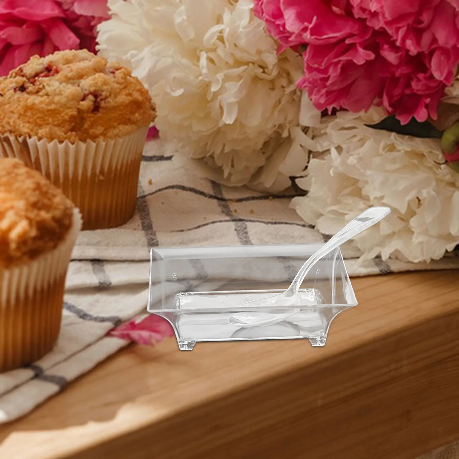 

100Pcs Mini Square Dessert Plates with Spoons Clear Appetizer Trays for Birthday Wedding Cake Display 6.2x4.5x1.6cm