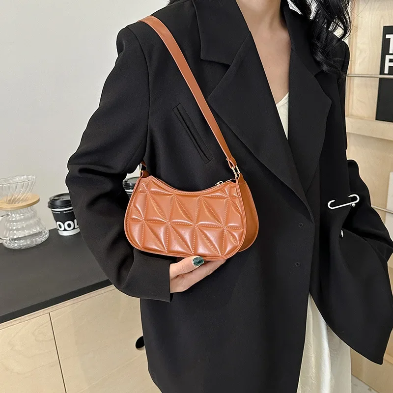 Best-selling Niche Design Underarm Bag Women 2024 New Retro All-match Diamond Check Bag Senior Sense Women's Shoulder Bag Purse