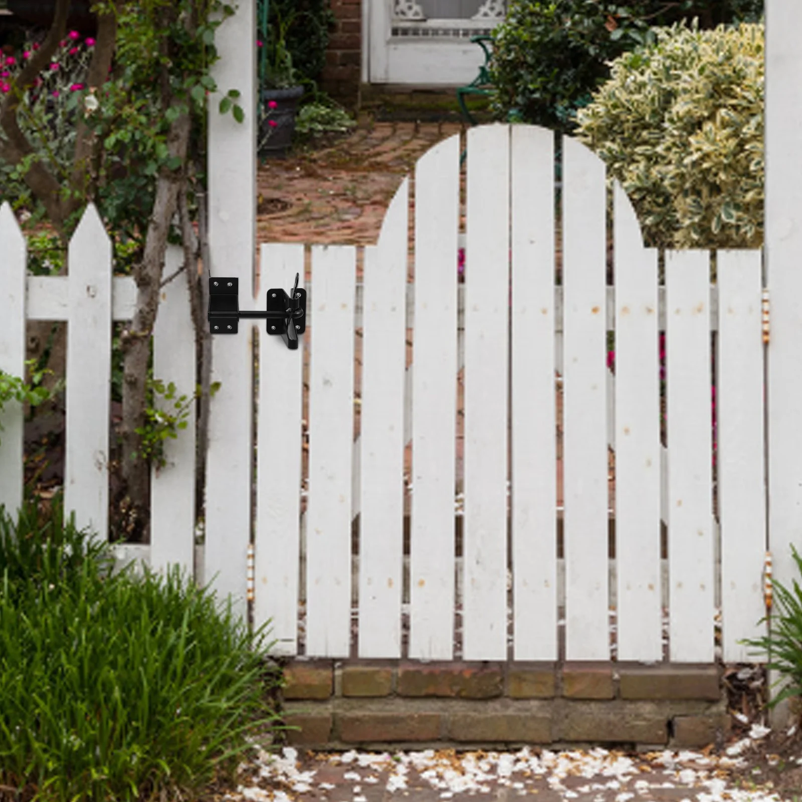 

1Sets Heavy Duty Gate Latch Hinge Combo Self Locking Door Latch for Wooden Fence Outdoor Pool Gate Security Door Hinge Lock