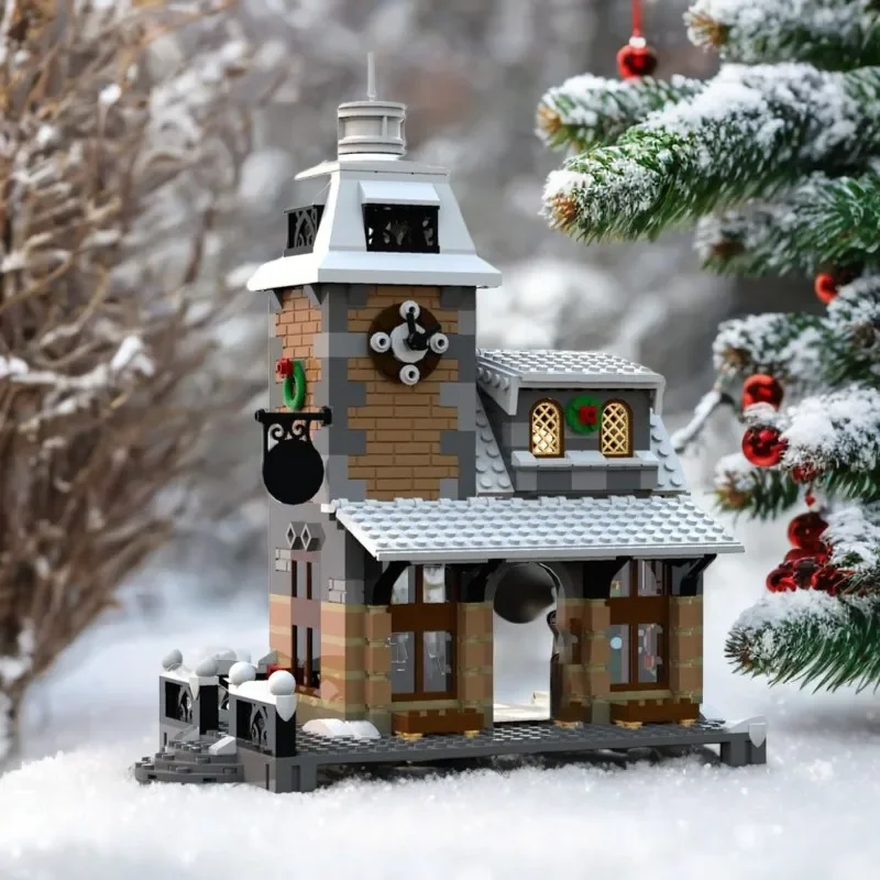 

730PCS Festival Winter Village Train Station Building Blocks Bricks MOC Snow House Model Assembly Toys Kid Gift