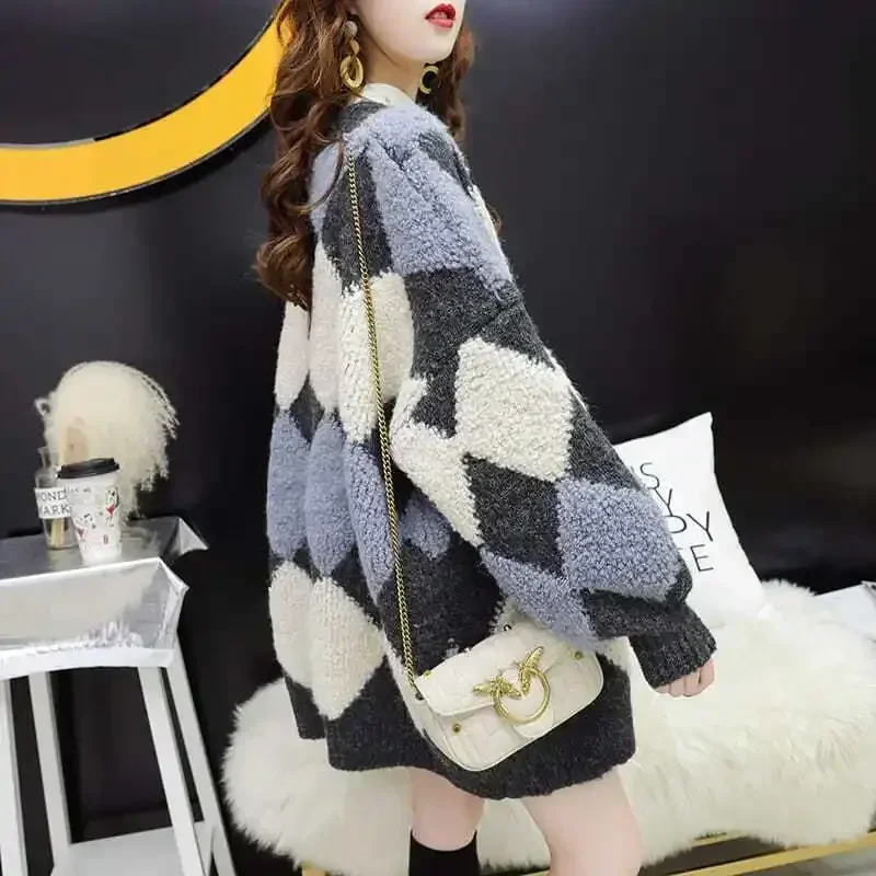 Women\'s Sweater Plaid Winter Button Knit Tops for Woman Beige Cardigan Warm Thermal Blouse Korean Style Sale Autumn 2024 Fashion