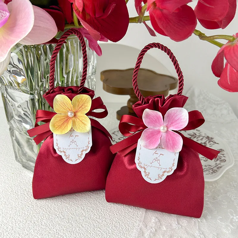 Сумки-для-хранения-портативная-сумка-на-шнурке-с-цветком-сумка-из-шелковистой-атласной-ткани-элегантная-коробка-конфет-для-хранения-конфет-подарочная-упаковка-свадьба