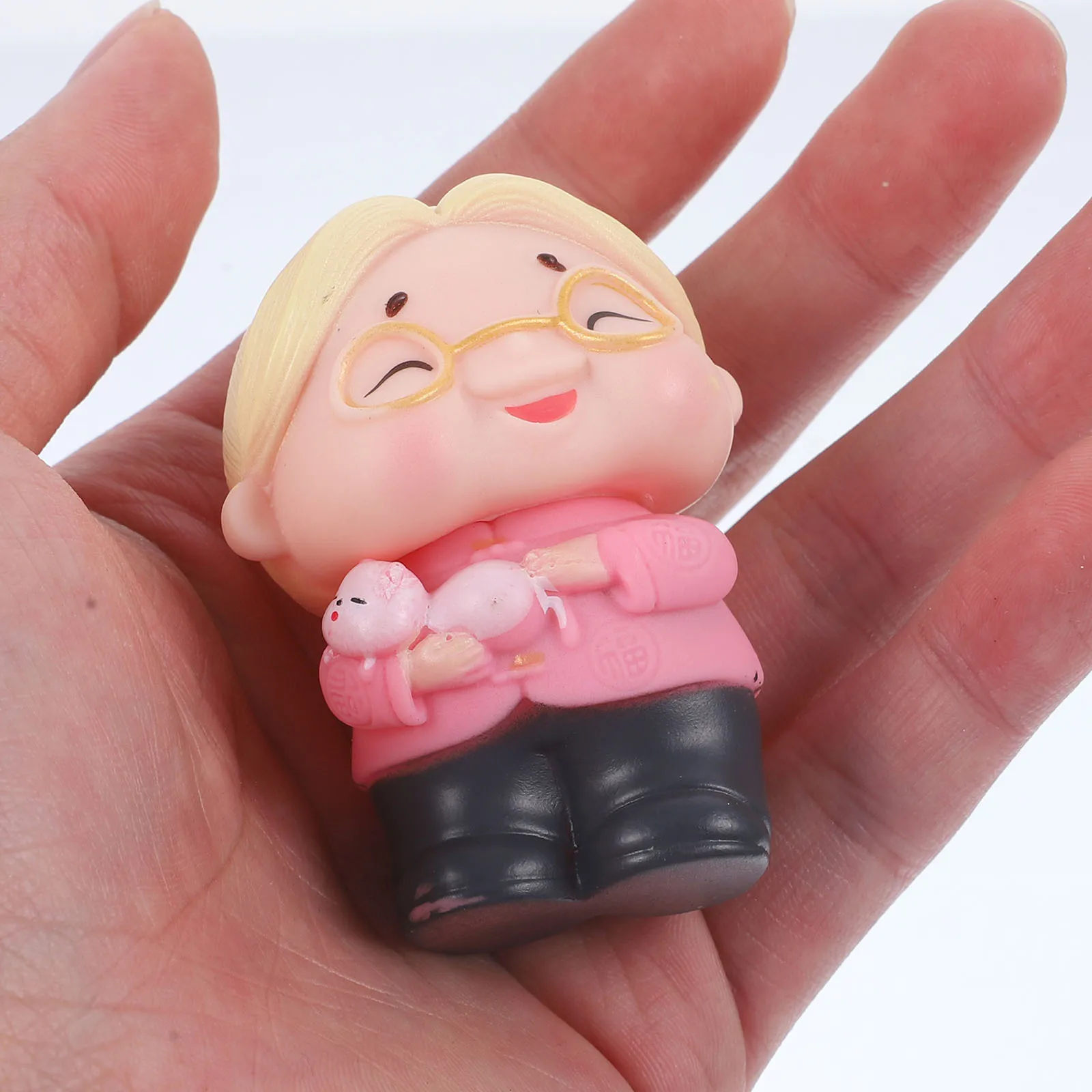 

2Pcs Cake Decorations Anniversary Old Couple Desktop Ornament Premium PVC Reusable Baking Toppers for Wedding Celebration