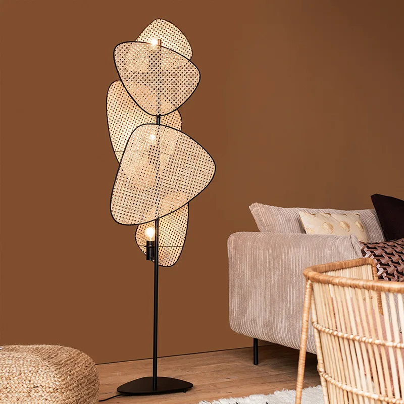 Imagem -02 - Screen Designer Handmade Rattan Lâmpada de Assoalho Luz de Cabeceira Night Lamp Loft Standing Lâmpadas Sala Quarto House Decor