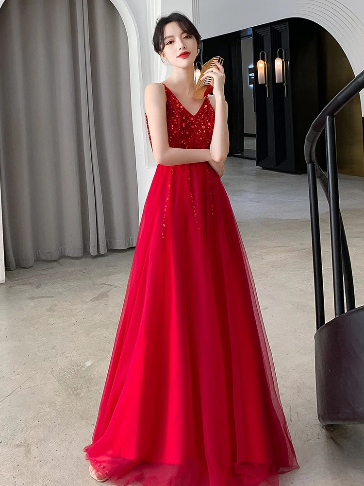 

Elegant Long V-Neck Wedding Dress Red Wine Color New Bride Dress 2026 New Style Evening Gown for Engagement And Wedding