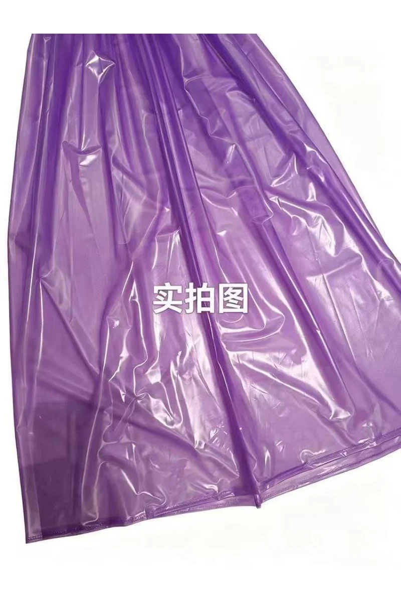 PVC-Spitzenhals Glänzendes Langes Regenkleid Durchsichtiges Design Outdoor-Regenkleidung Erwachsenen-Party-Cosplay Bühnenkostüm 2026 – Detail 5