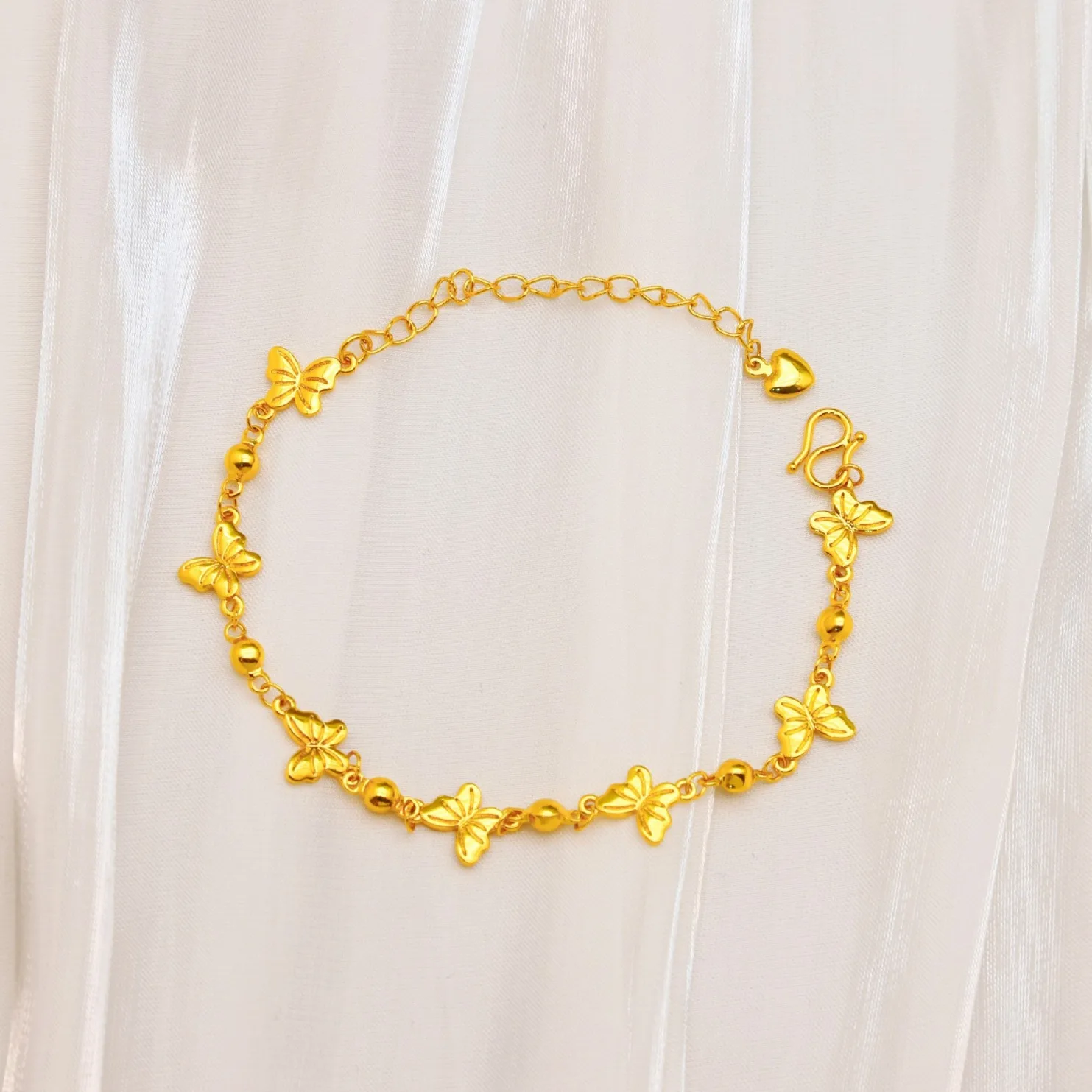 

K18 Gold Color Sparkling Scale Butterfly Bracelet for Women Bride Ladies Wedding Engagement High Bracelet Bangle Jewelry Gifts