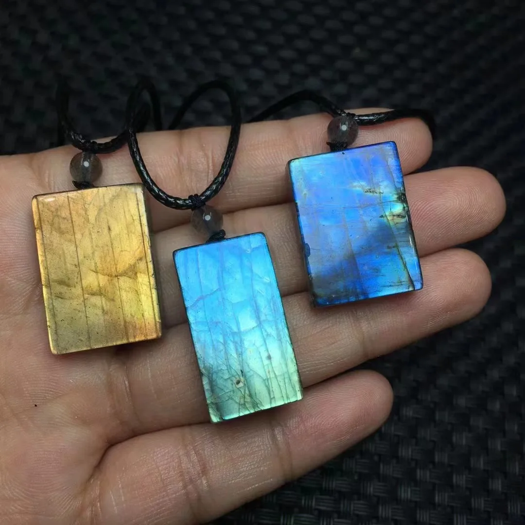 Unit One Piece Hot Wholesale Natural Labradorite Crystal Healing Plate Pendant With Leather Rope Special For Jewelry Gift