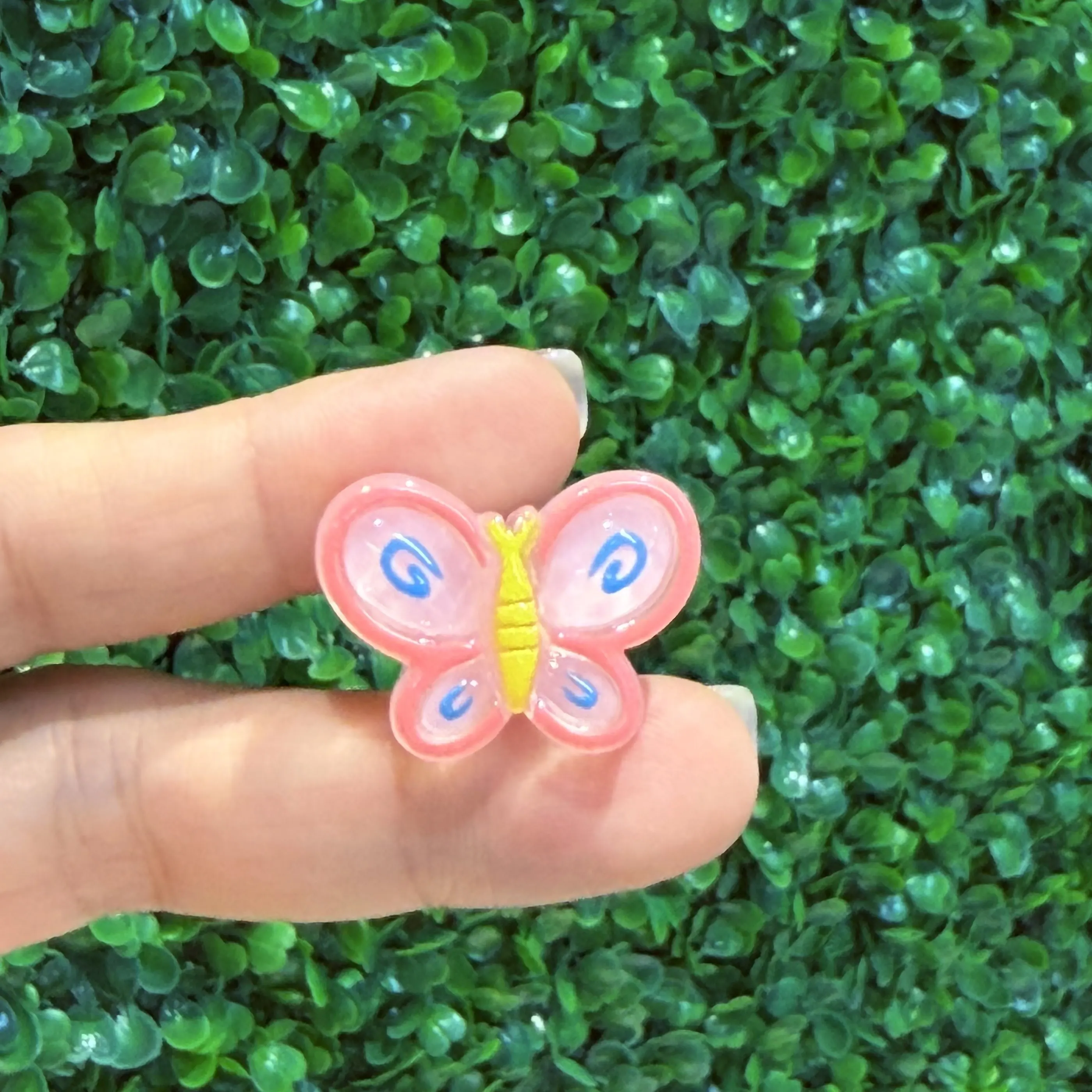 1-9Pcs Beautiful Flowers Resin Shoes Button Charms Girls Butterfly Clogs Ornaments Fit Birthday Present