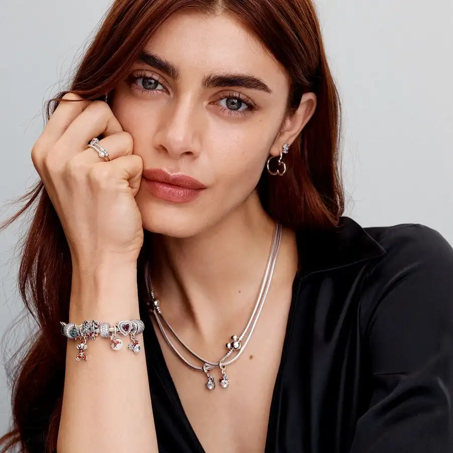 ديزني ذات العلامات التجارية المشتركة 925 الفضة سحر الخرز ميكي ويني ذا بوه غرزة الكرتون تصميم مناسبة لسوار DIY غرامة مجوهرات