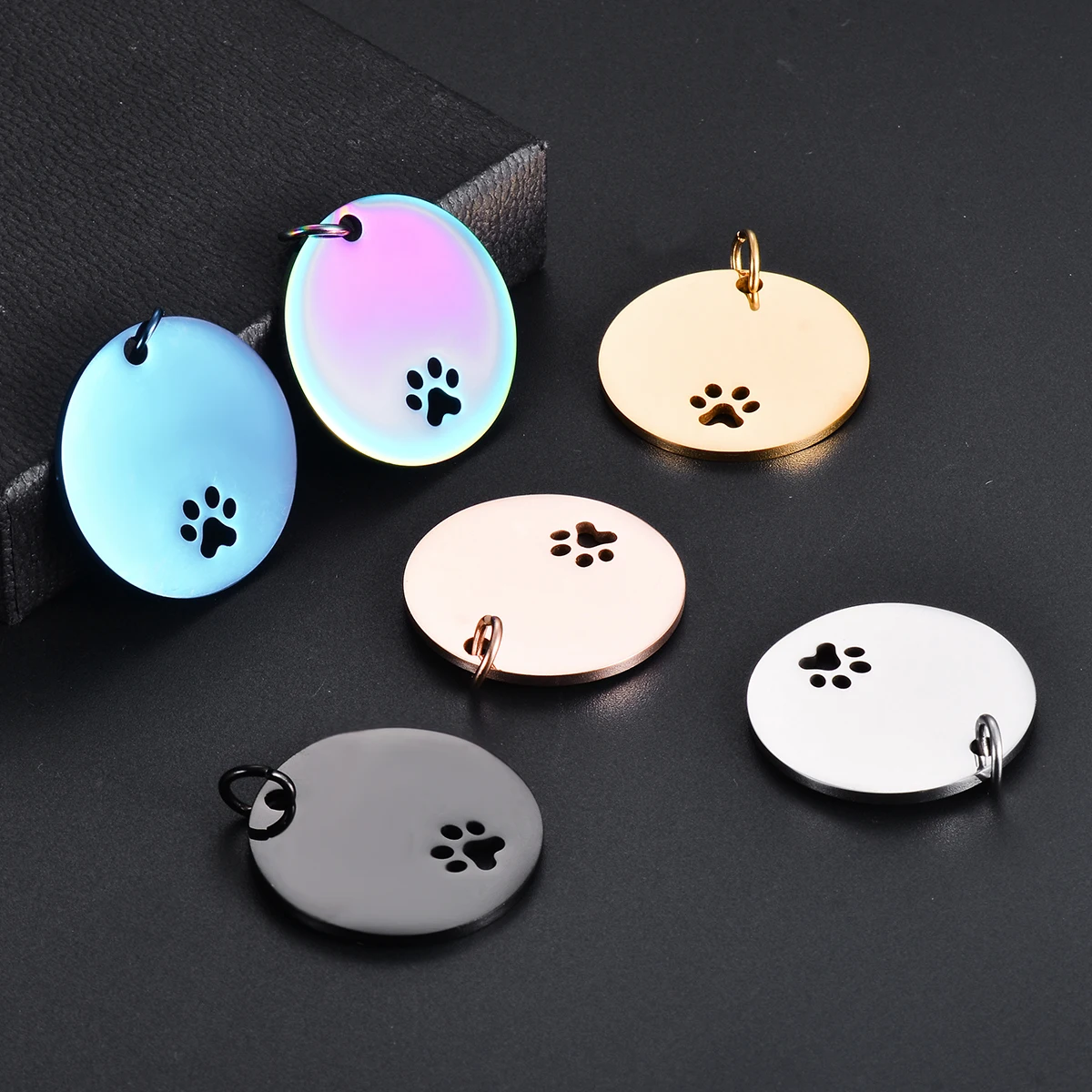 1Pc Round Dog ID Tags Paw Stainless Steel Metal Pet Pendant Custom Personalized Nameplate DIY Keychain Necklace Accessories