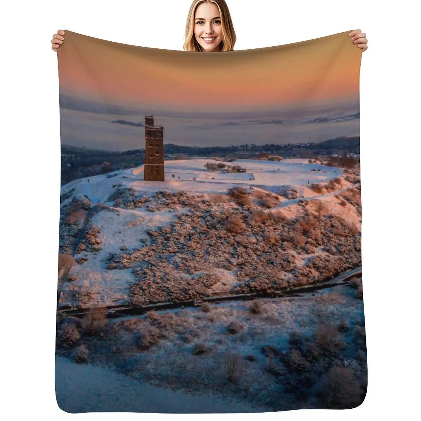 Early morning Light Castle Hill Throw Blanket Designers Bed wednesday Luxury Thin Hairy Blankets