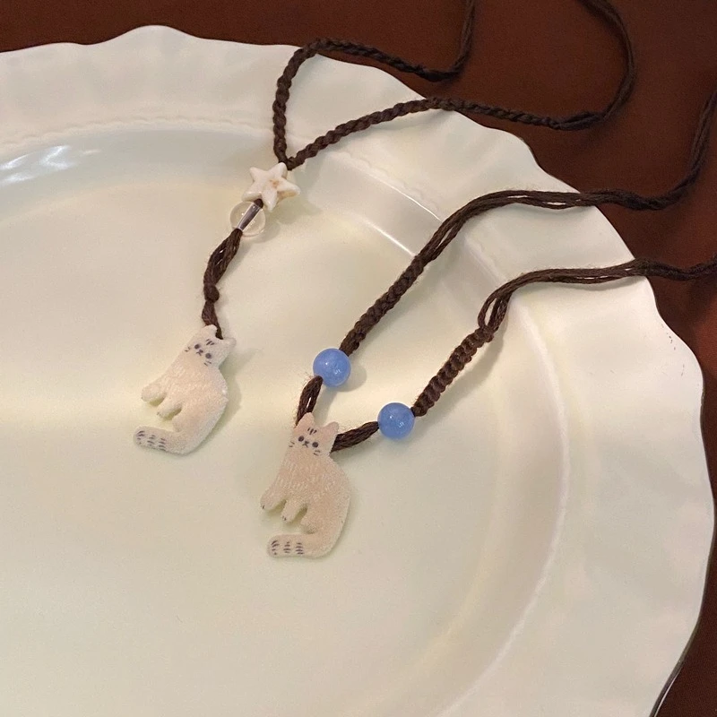 

Cute Cartoon Cat Pendant Necklace Fashionable Trendy Accessories for Women Woven Premium Personalized Necklace