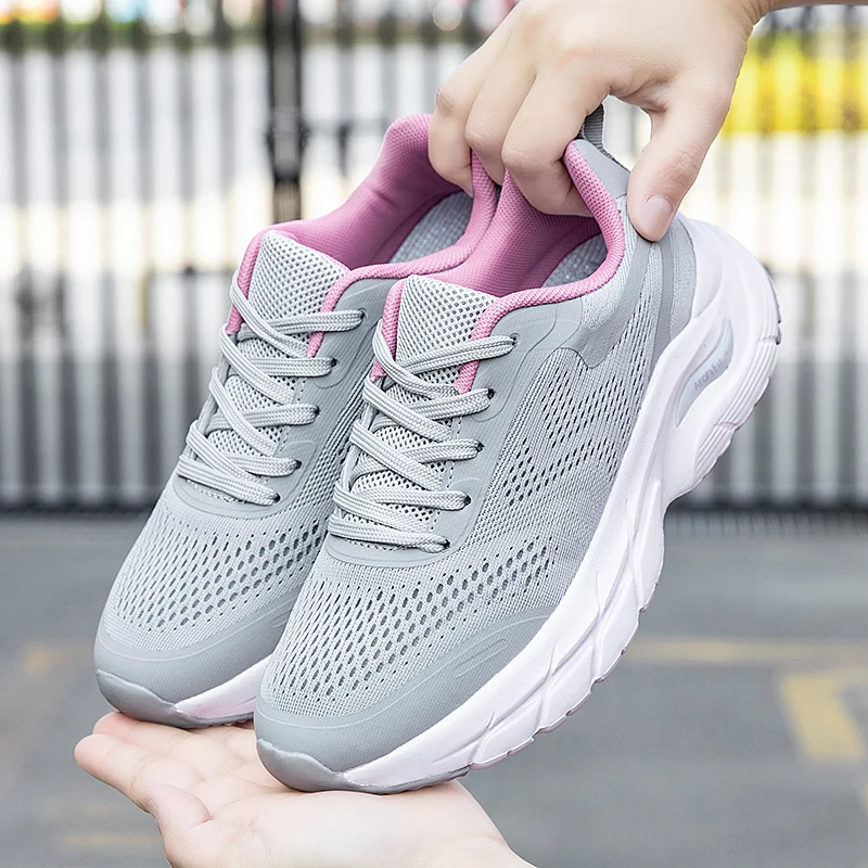 

Sports and leisure shoes, men's shoes, marathon oversized air cushioned shoes, fly woven all season rubber, wear-resistant, anti