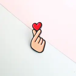 Heart Enamel Pin Animal Brooch Octopus Seahorse Whale Shark Puffer Fish Jellyfish Turtle Metal Badge Punk Lapel Pins