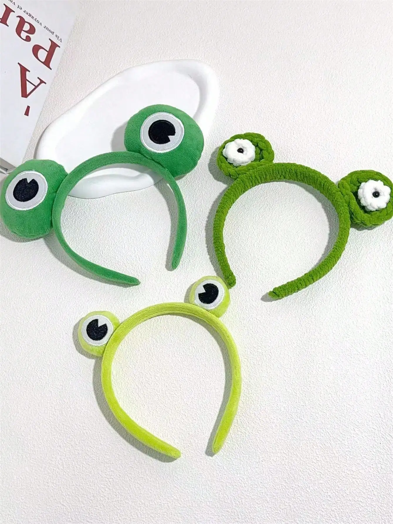 1 frog headband Headband face makeup cartoon cute sweet ins wind funny super cute big eyes headband hair accessories