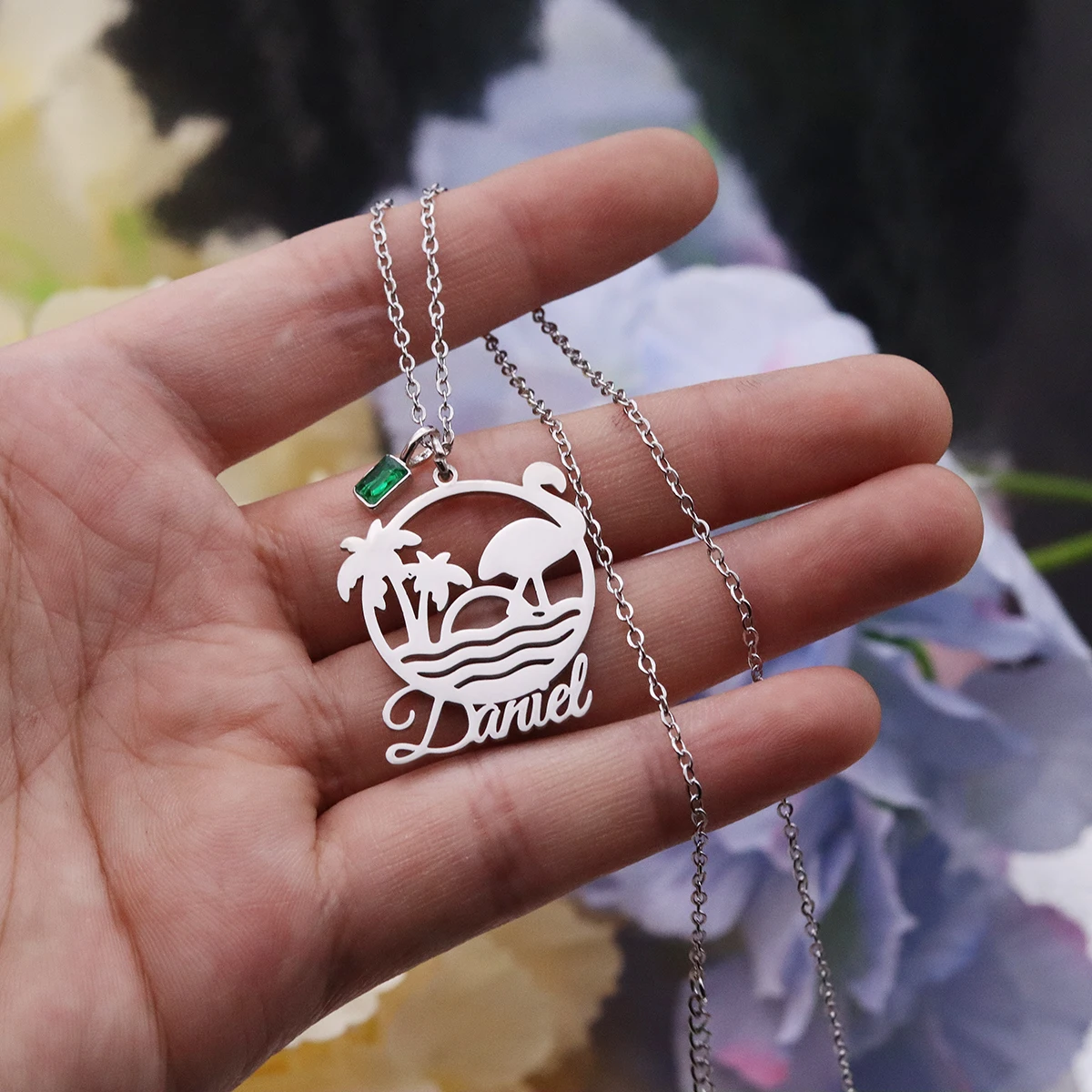 

Custom Engraved Name Hollow Round Pendant Necklace Stainless Steel Personalized Letter Beach Flamingo Pendant Elegant Jewelry