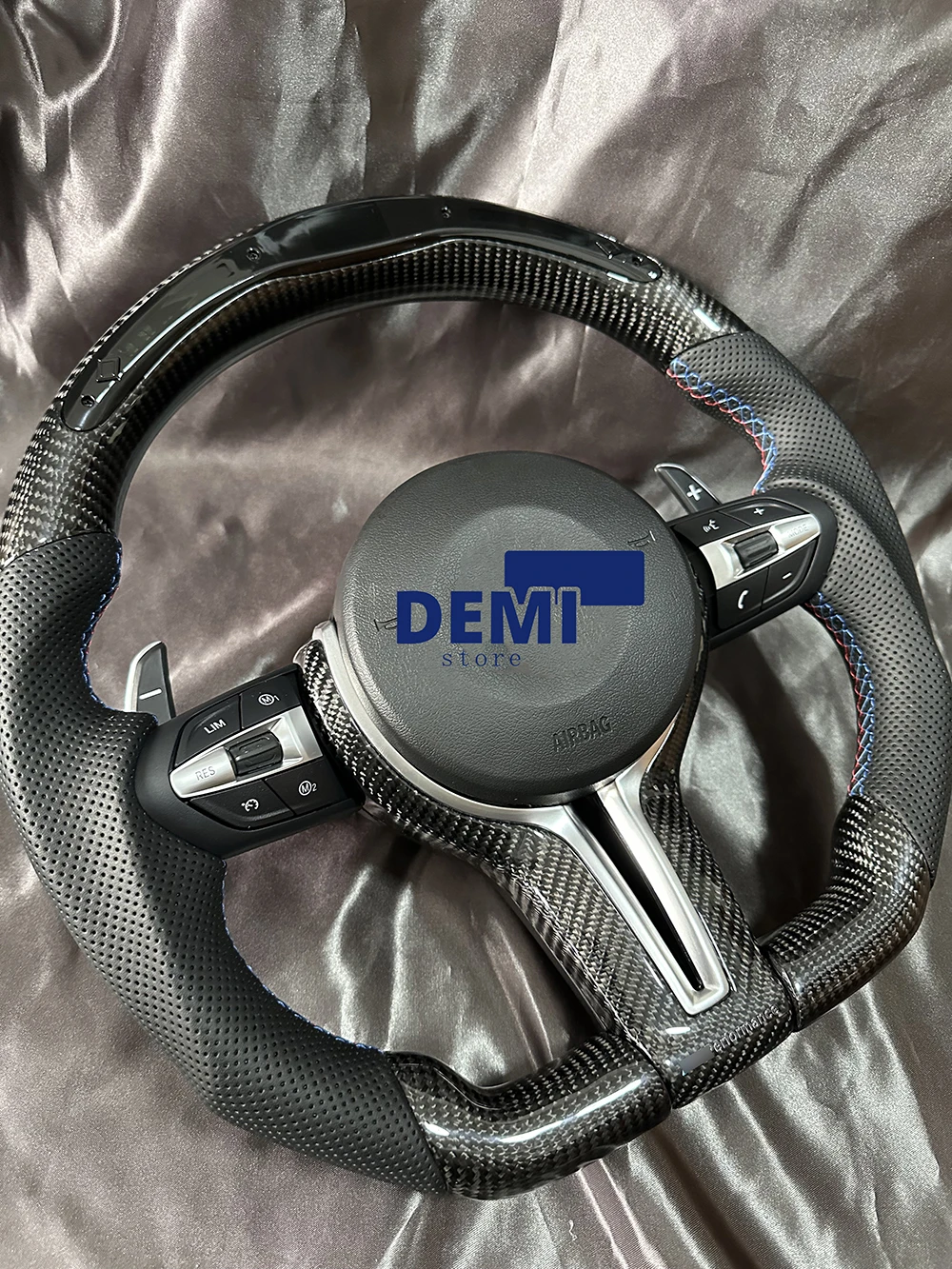 LED Steering Wheel For Bmw F20/F21/F40/F22/F23/F44/F45/F30/F31/F35/F32/F33/F36/F48/F49/F39