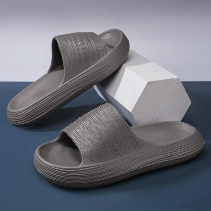 

Летние мужские тапочки, домашние и уличные сандалии, пляжные удобные мягкие шлепанцы, мужская повседневная обувь, женские домашние тапочки для пар, ванной комнаты